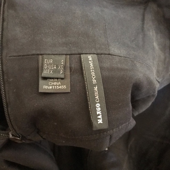 Little black dress - Picture 3 of 3